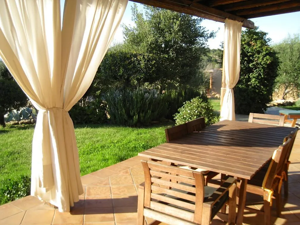 Villa Le Tre Pietre à Baja Sardinia